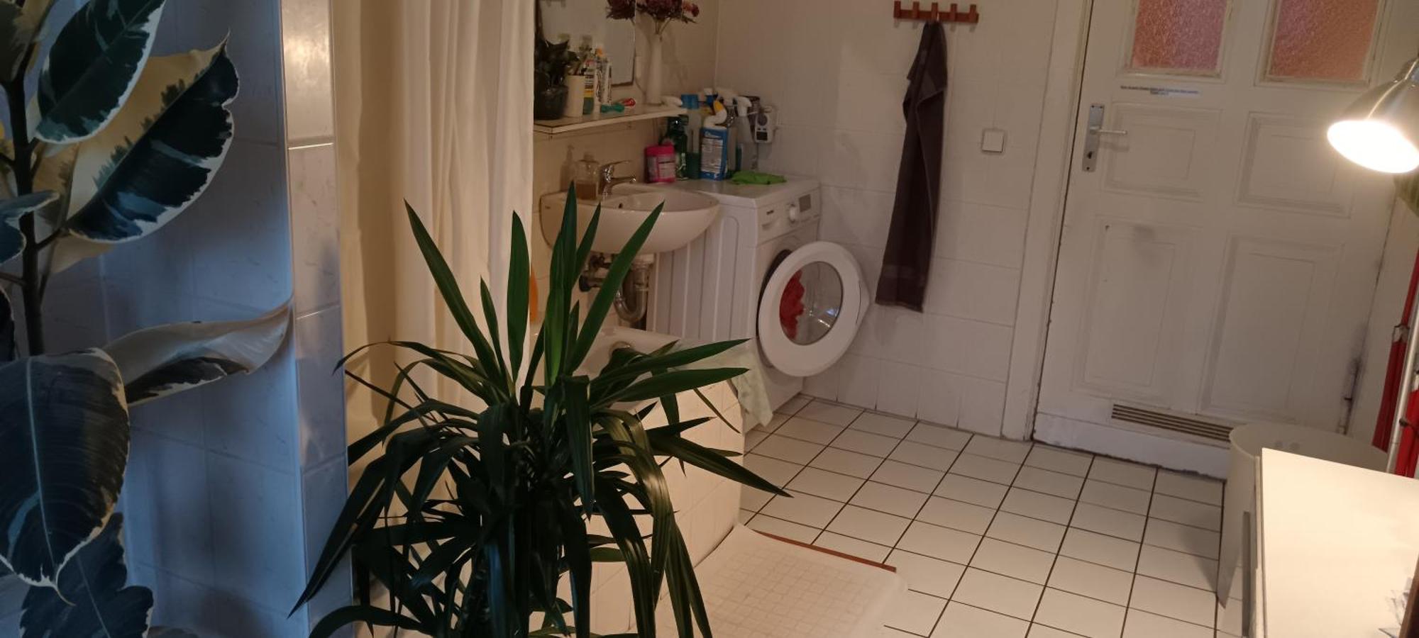 Private Bedroom Near Alexanderplatz In Sharing Apartment 柏林 外观 照片